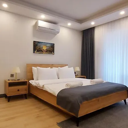 New Flat&large Living Space 2-2 Near By Lara Apartament *